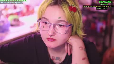   Jaywise Frogfoot  online show from August 14, 10:13 pm