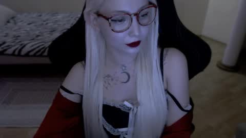 Lilith online show from June 7, 10:48 pm
