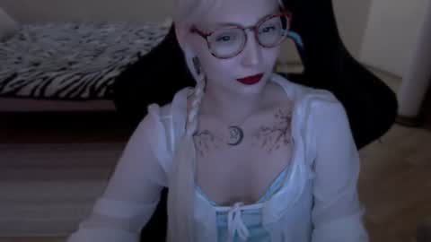 Lilith online show from June 13, 8:17 pm