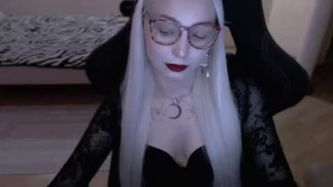 Lilith online show from June 24, 10:56 pm