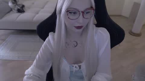 Lilith online show from August 11, 11:23 am
