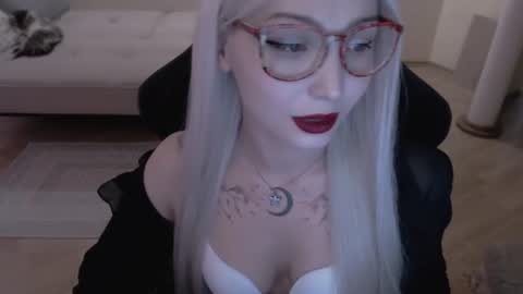 Lilith online show from August 13, 11:35 am