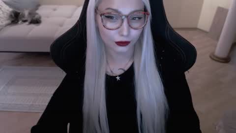 Lilith online show from August 14, 11:58 am