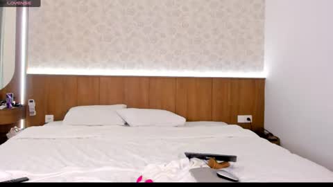 Vanessa online show from August 9, 9:54 am
