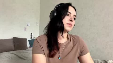 Emily online show from August 4, 7:05 am