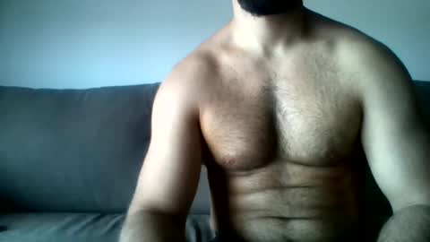 frvench online show from June 20, 8:47 am