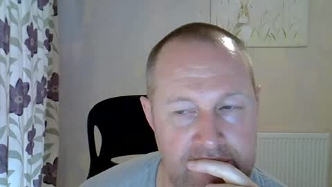 Fuck Buddy UK online show from August 17, 6:51 am