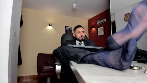 SERGIO THE SEX LAWYER online show from August 4, 6:54 am