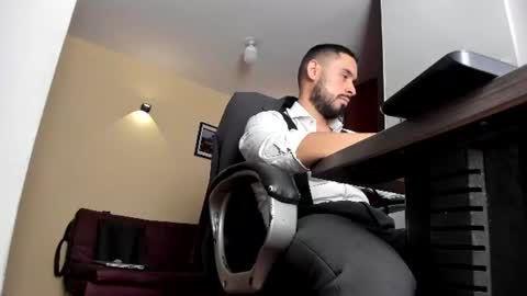 SERGIO THE SEX LAWYER online show from August 8, 7:19 am