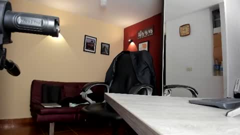 SERGIO THE SEX LAWYER online show from August 10, 6:04 am