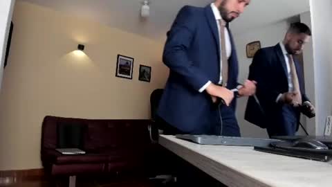 SERGIO THE SEX LAWYER online show from August 14, 5:55 am