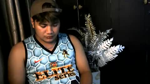 fucking_turtle69 online show from July 30, 5:09 pm