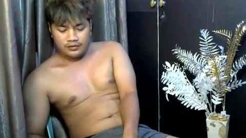 fucking_turtle69 online show from August 10, 3:24 pm