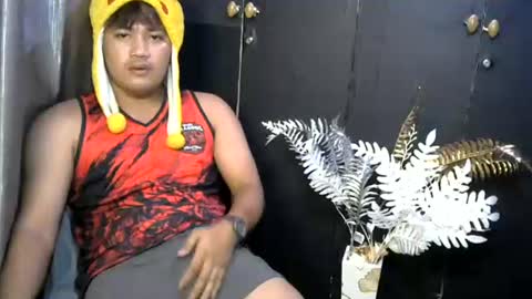 fucking_turtle69 online show from August 18, 4:57 pm