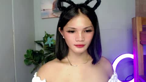 fuckingkeysha online show from August 12, 8:38 am