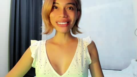 fuckingsexy143 online show from August 2, 8:38 pm