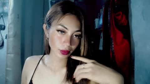 fuckymyasslove online show from July 19, 12:45 am