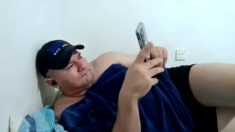 Fuckdirtymen online show from August 16, 2:26 am
