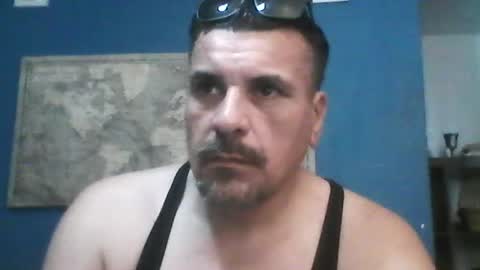fuego1ento22 online show from August 9, 11:50 pm