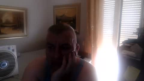 fukingcrazy online show from July 23, 11:01 am
