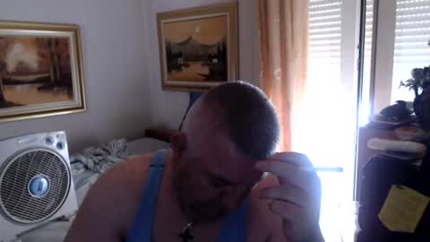 fukingcrazy online show from August 1, 11:05 am