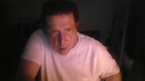 fuksanta online show from August 16, 1:31 am
