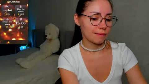 fun__nd__bun online show from July 25, 4:38 am