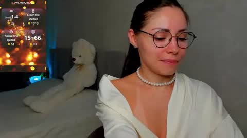 fun__nd__bun online show from July 25, 6:50 am