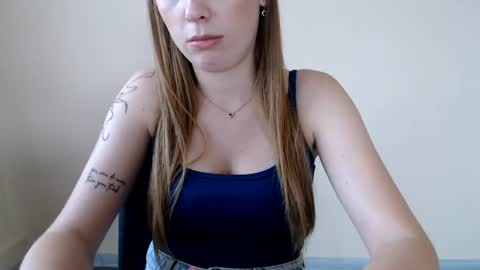 Emma online show from August 3, 12:34 pm