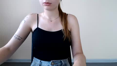 Emma online show from August 4, 10:12 am