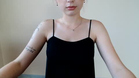 Emma online show from August 6, 12:26 pm