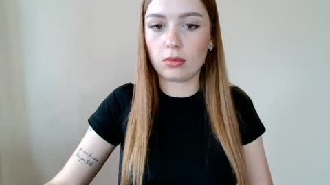 Emma online show from August 8, 1:33 pm