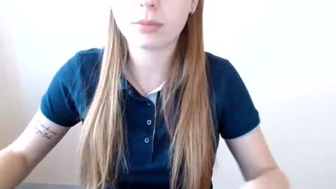 Emma online show from August 14, 11:47 am