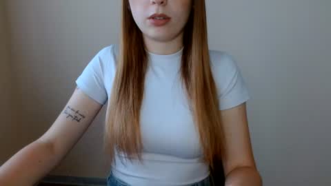 Emma online show from August 15, 9:24 am