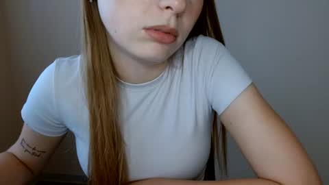 Emma online show from August 15, 10:30 am