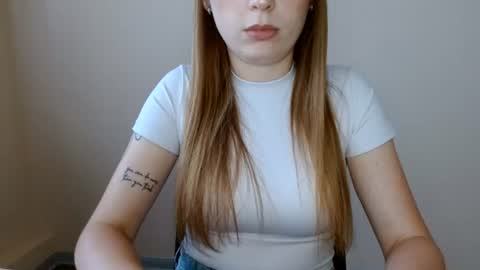 Emma online show from August 15, 11:36 am