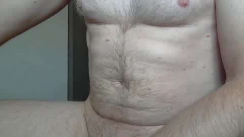 funguy1979100 online show from June 30, 12:28 pm