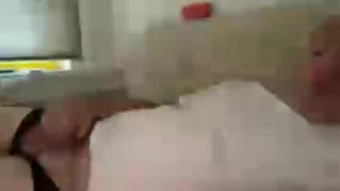 funnyhans online show from August 10, 7:10 am
