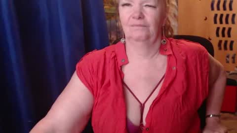hellen online show from June 26, 2:48 am