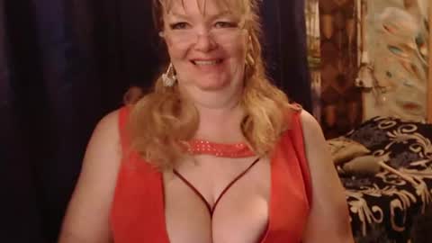 hellen online show from July 16, 1:39 am
