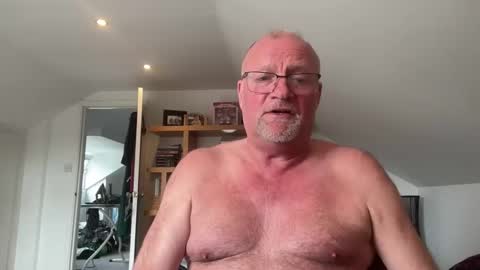 funtime88888 online show from April 10, 2:57 pm