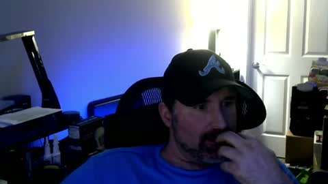fuzz08 online show from July 14, 11:27 pm