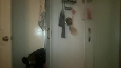 fw_gigii online show from August 12, 7:22 am