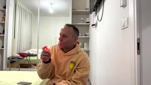 g10303 online show from March 3, 1:46 am