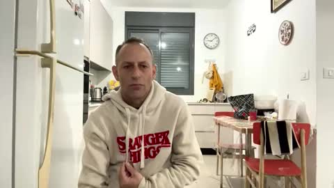 g10303 online show from March 3, 7:11 pm
