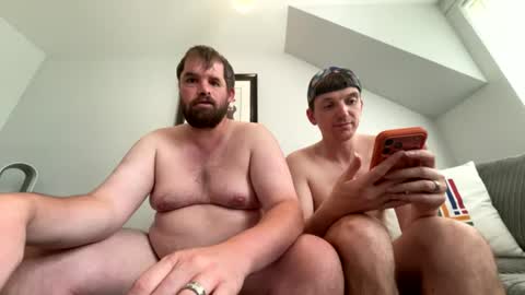 Richard and Gareths room online show from August 1, 12:44 pm