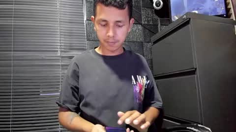 g_lincoln online show from August 2, 11:22 pm