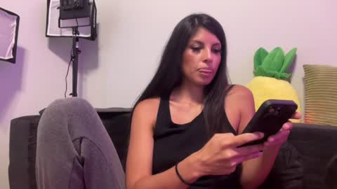 Gabby online show from September 6, 7:53 pm