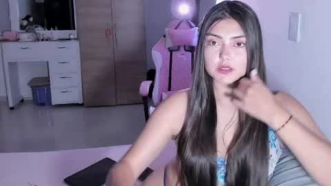 gabbyfoox online show from September 4, 4:16 am