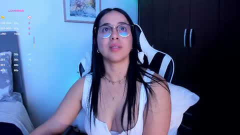 Gabriela  online show from August 15, 5:44 am